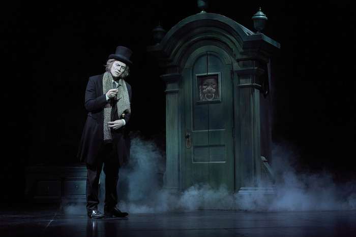 Photos: A CHRISTMAS CAROL at Great Lakes Theater  Image