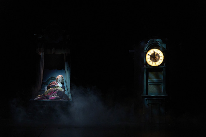 Photos: A CHRISTMAS CAROL at Great Lakes Theater Image