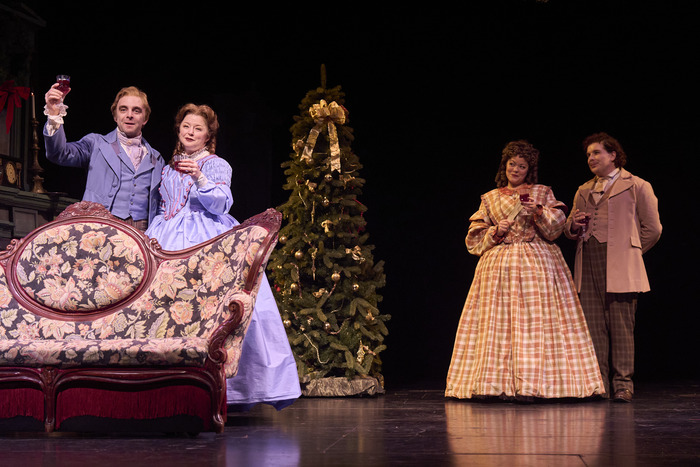 Photos: A CHRISTMAS CAROL at Great Lakes Theater Image