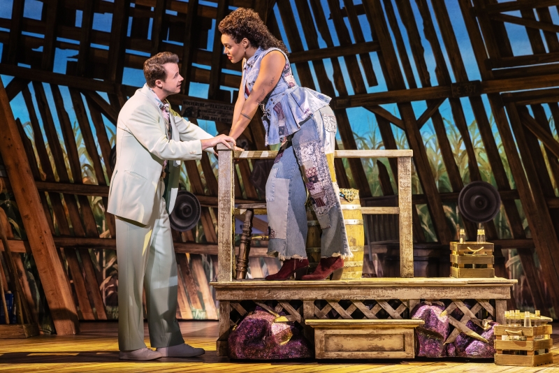 Review: SHUCKED THE MUSICAL at Hobby Center For The Performing Arts  Image