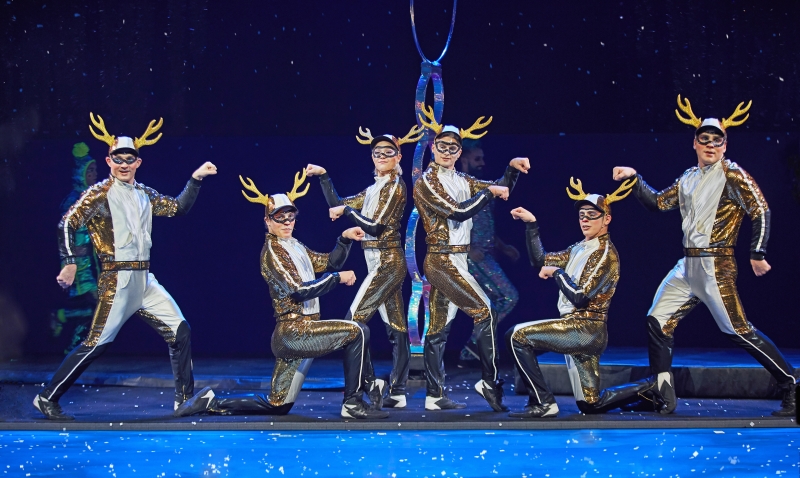 Review: CIRQUE DU SOLEIL: TWAS THE NIGHT BEFORE... at KANSAS CITY MUSIC HALL  Image