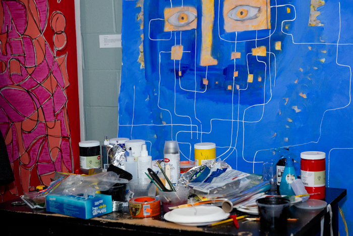 Photos: 300 PAINTINGS Opens At Vineyard Theatre Image