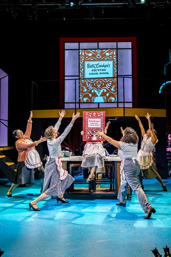 Photos: I AM BETTY Returns To History Theatre Image