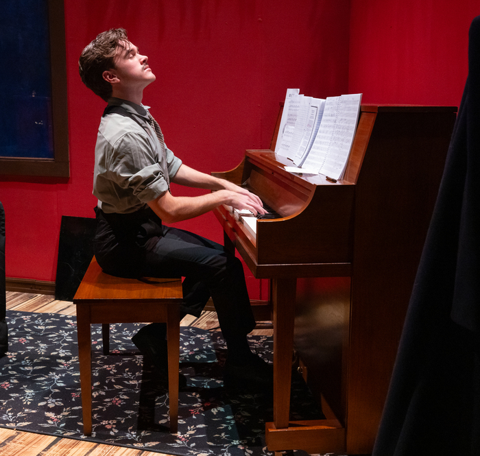 Photos: IT’S A WONDERFUL LIFE: A LIVE RADIO PLAY At Hedgerow Theatre Company  Image