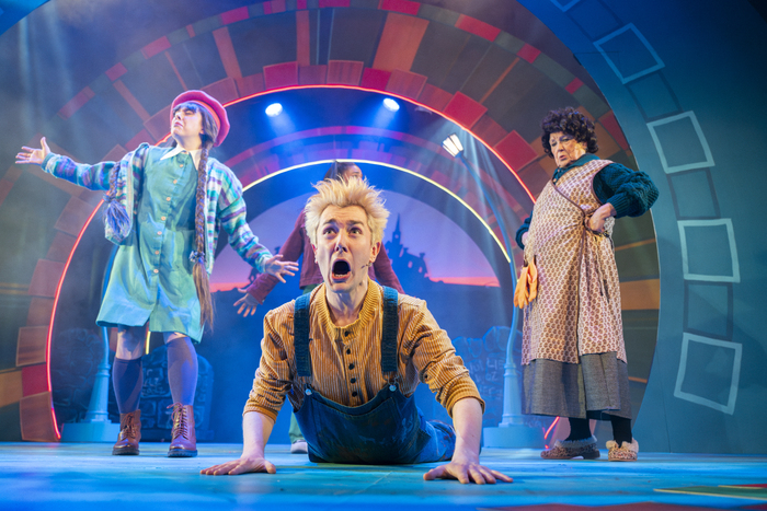 Photos: OOR WULLIE: THE MUSICAL At Dundee Rep Theatre Image