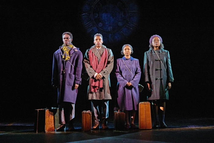 Photos: THE LION, THE WITCH, AND THE WARDROBE UK and Ireland Tour  Image