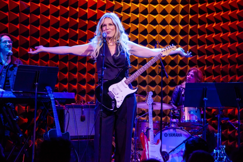 Review: LISA STEPHEN FRIDAY Leads A Rock Revolution at Joe's Pub  Image