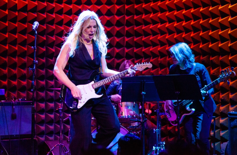 Review: LISA STEPHEN FRIDAY Leads A Rock Revolution at Joe's Pub  Image