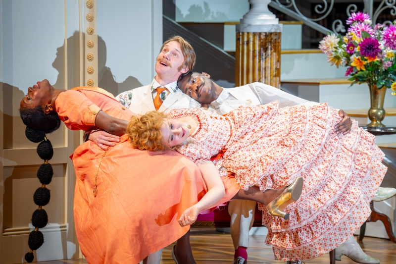 Review: THE IMPORTANCE OF BEING EARNEST, National Theatre  Image