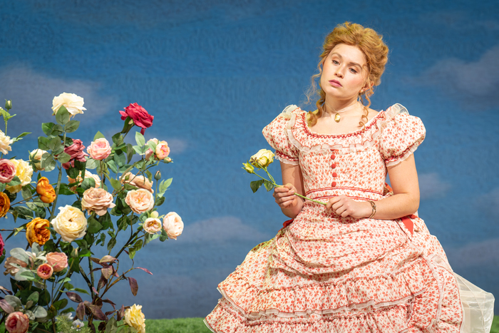 Photos: THE IMPORTANCE OF BEING EARNEST at the National Theatre  Image