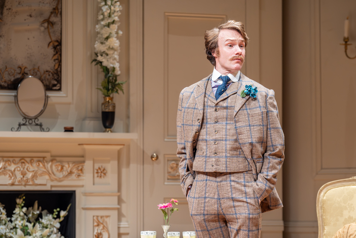 Photos: THE IMPORTANCE OF BEING EARNEST at the National Theatre Image