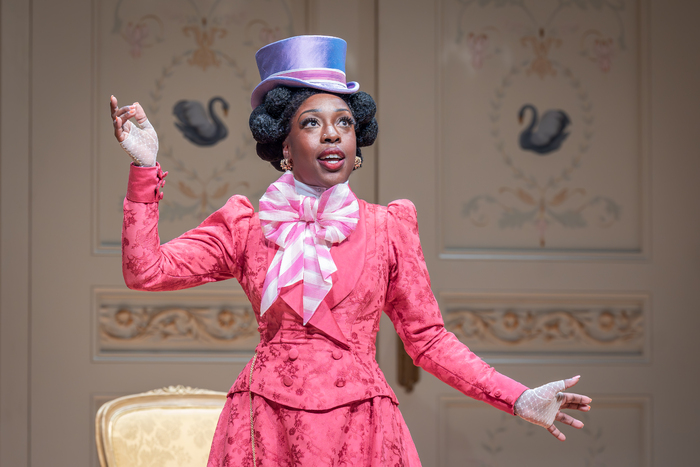 Photos: THE IMPORTANCE OF BEING EARNEST at the National Theatre  Image