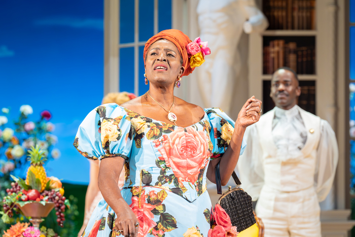 Photos: THE IMPORTANCE OF BEING EARNEST at the National Theatre  Image