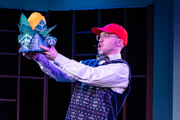 Photos: LITTLE SHOP OF HORRORS at Triangle Productions Image