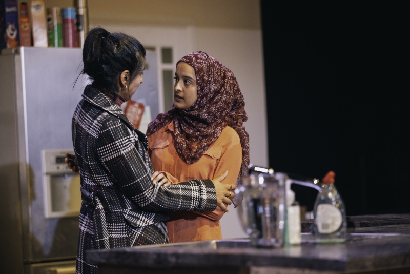 Review: EXPENDABLE, Royal Court Theatre Image