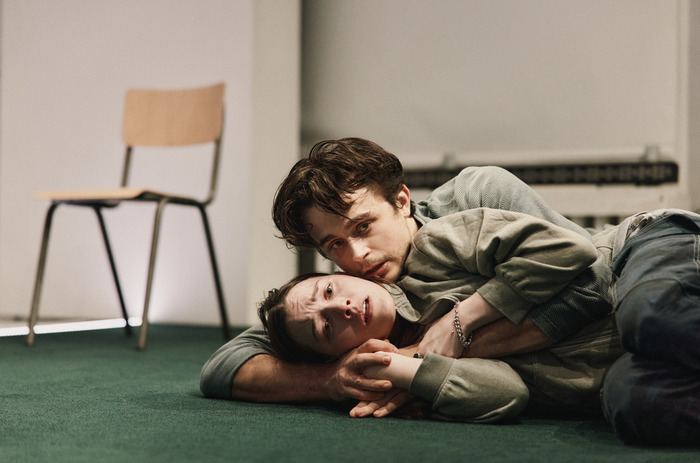 Photos: Ben Ahlers and Victoria Pedretti in TENDER NAPALM Image