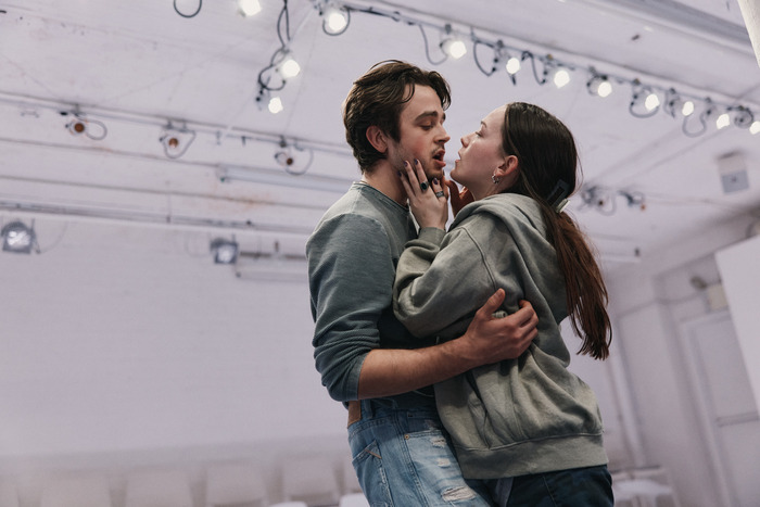 Photos: Ben Ahlers and Victoria Pedretti in TENDER NAPALM Image