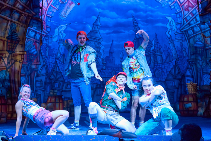 Photos: Chris Rankin and More Star In DICK WHITTINGTON At Corn Exchange Newbury Image