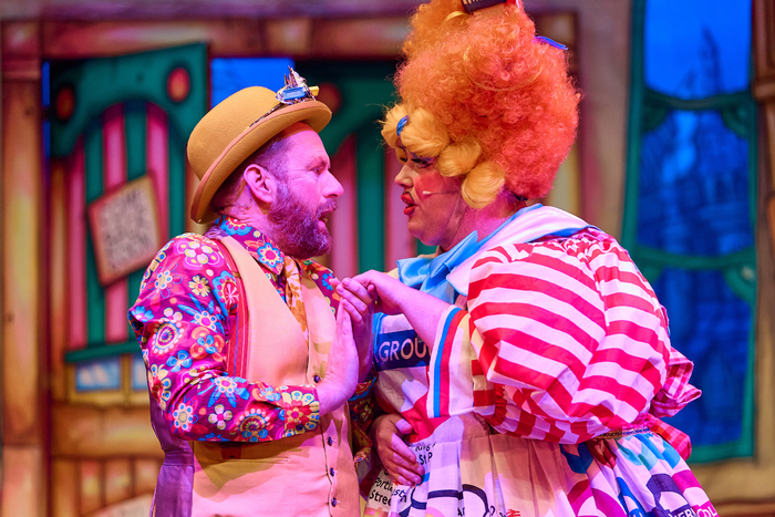 Photos: Chris Rankin and More Star In DICK WHITTINGTON At Corn Exchange Newbury Image