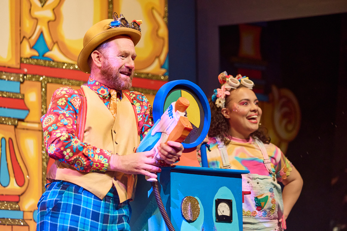 Photos: Chris Rankin and More Star In DICK WHITTINGTON At Corn Exchange Newbury Image