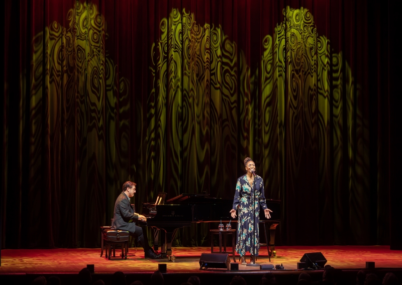 Review: Heather Headley Beautifully Bewitching at 92NY Image