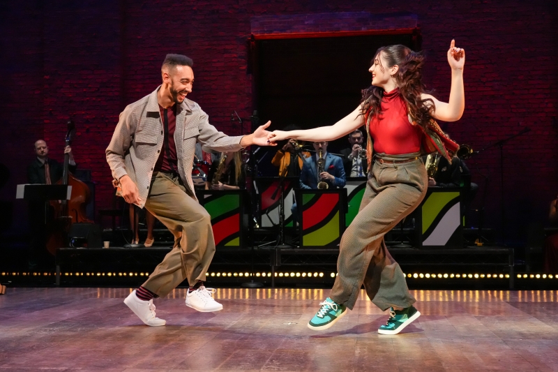 Review: A VERY SWING OUT HOLIDAY at The Joyce Thrills  Image