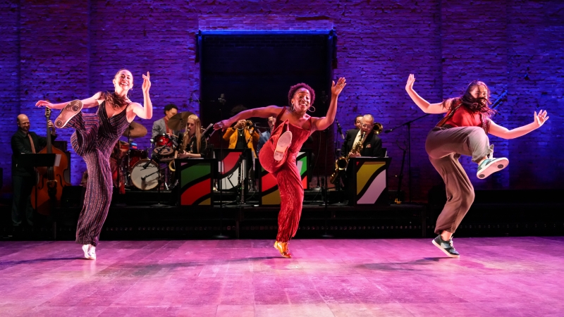 Review: A VERY SWING OUT HOLIDAY at The Joyce Thrills Image