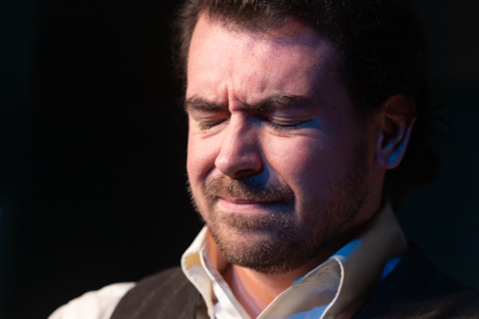 Photos: First look at Curtain Players’ LITTLE WOMEN Image