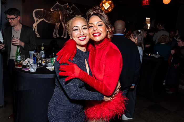 Photos & Video: IRVING BERLIN'S WHITE CHRISTMAS: THE MUSICAL at Paper Mill Playhouse Image
