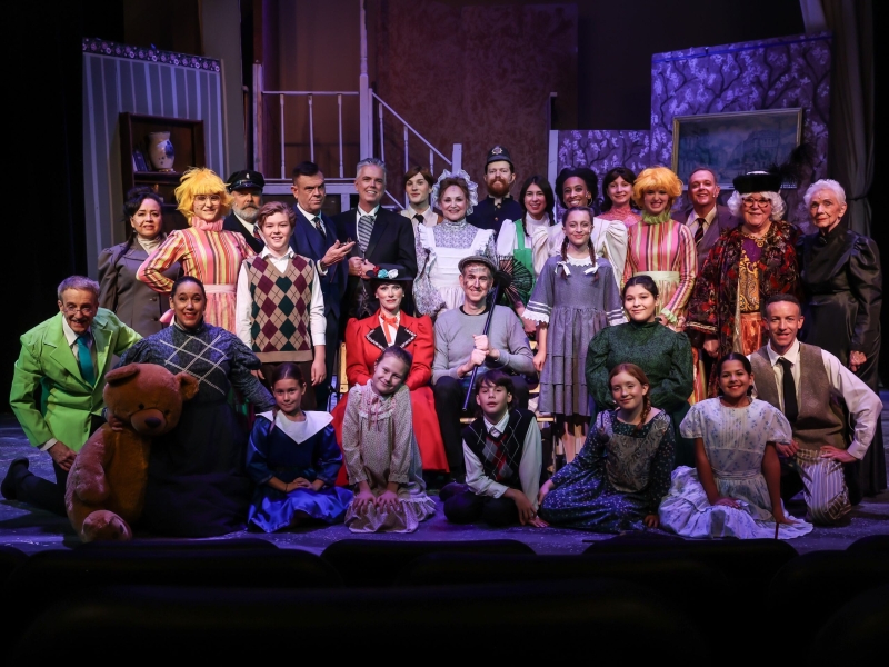 Review: MARY POPPINS at Palm Canyon Theatre Image