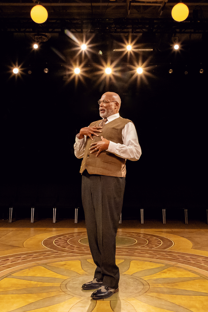 Photos: SHE LOVES ME At Long Wharf Theatre  Image