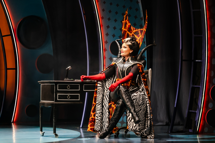 Photos: Kerry Ellis Joins UK Tour of 101 DALMATIANS THE MUSICAL Image