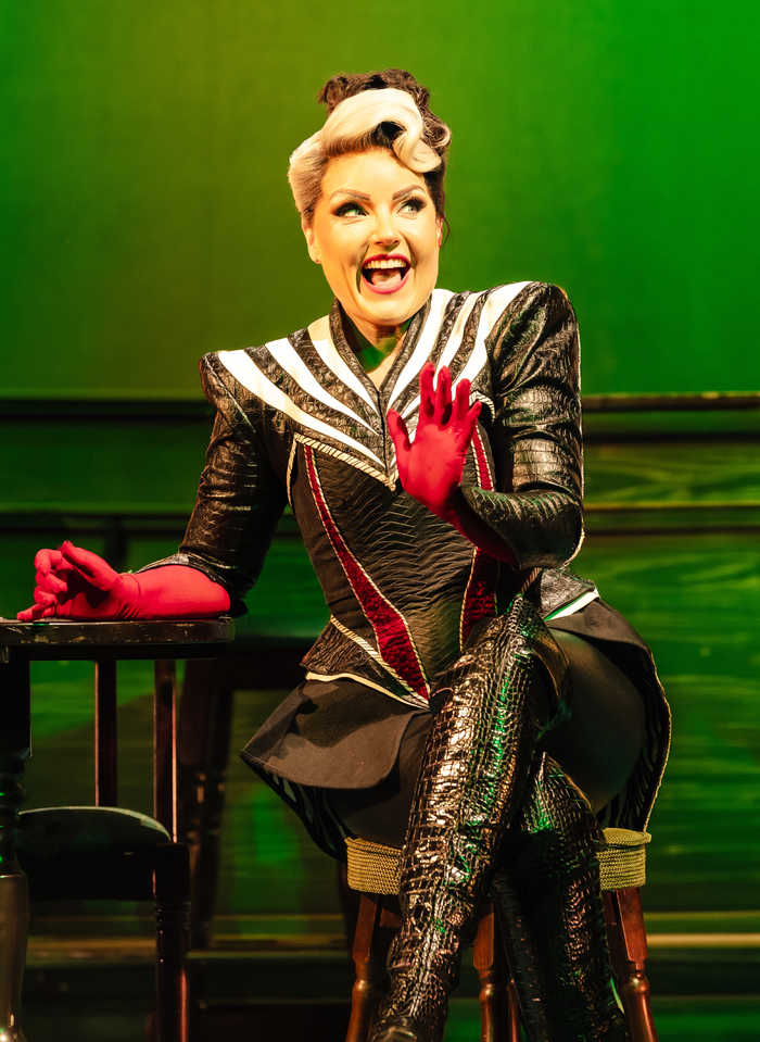 Photos: Kerry Ellis Joins UK Tour of 101 DALMATIANS THE MUSICAL Image
