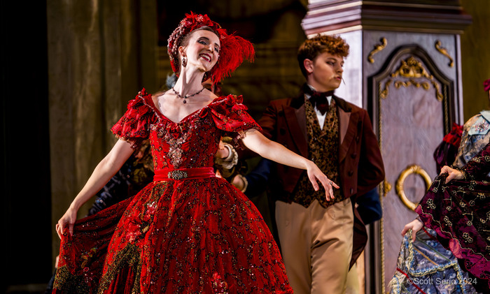 Review: Holiday Favorite THE NUTCRACKER at The Academy Of Music Image
