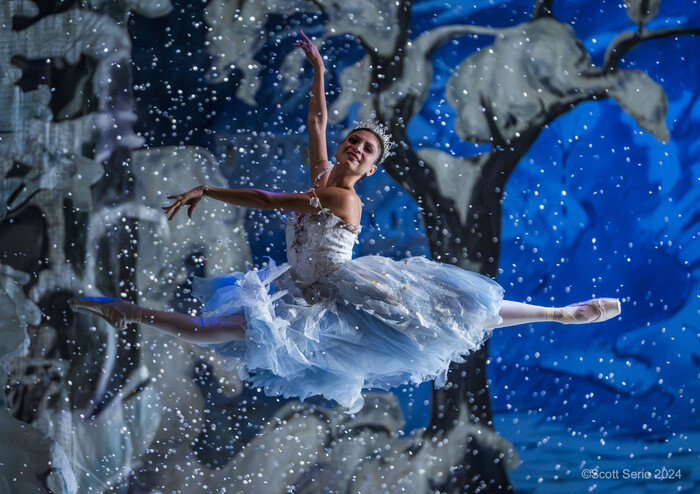 Review: Holiday Favorite THE NUTCRACKER at The Academy Of Music  Image