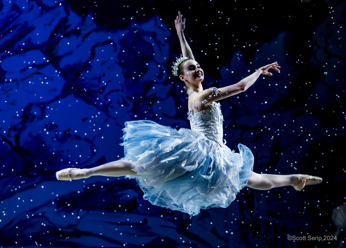 Review: Holiday Favorite THE NUTCRACKER at The Academy Of Music Image