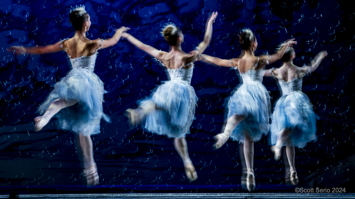 Review: Holiday Favorite THE NUTCRACKER at The Academy Of Music Image