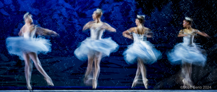 Review: Holiday Favorite THE NUTCRACKER at The Academy Of Music Image