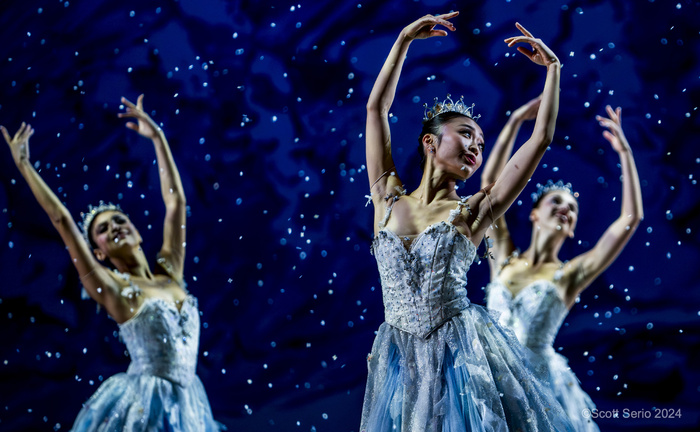 Review: Holiday Favorite THE NUTCRACKER at The Academy Of Music Image