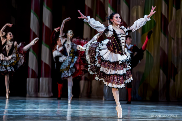 Review: Holiday Favorite THE NUTCRACKER at The Academy Of Music  Image