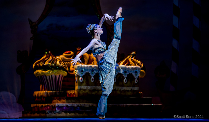 Review: Holiday Favorite THE NUTCRACKER at The Academy Of Music Image