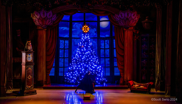 Review: Holiday Favorite THE NUTCRACKER at The Academy Of Music  Image