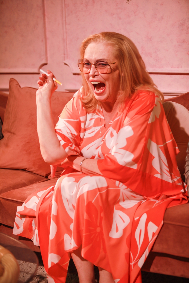 Review: I’LL EAT YOU LAST: A CONVERSATION WITH SUE MENGERS at The Bent  Image