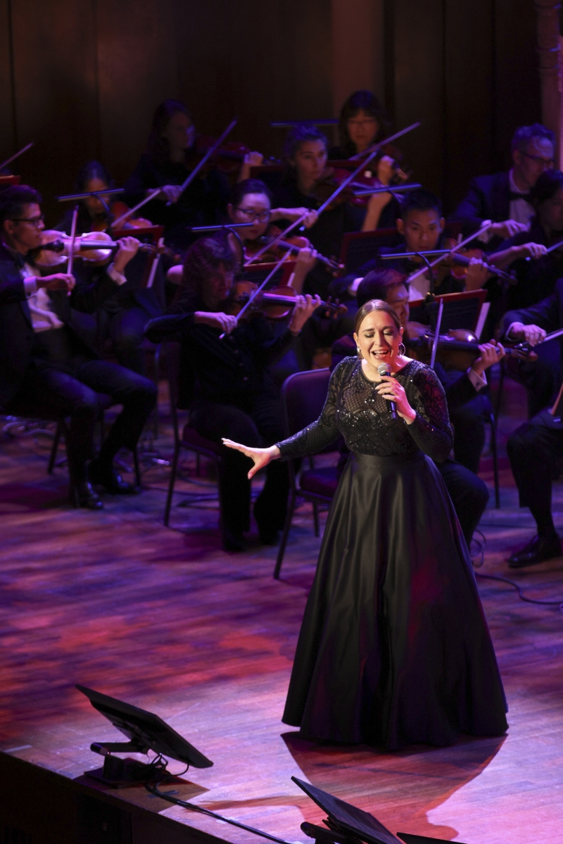 Review: A HOLIDAY POPS! WITH JESSICA VOSK AND THE NATIONAL SYMPHONY ORCHESTRA at Kennedy Center Image