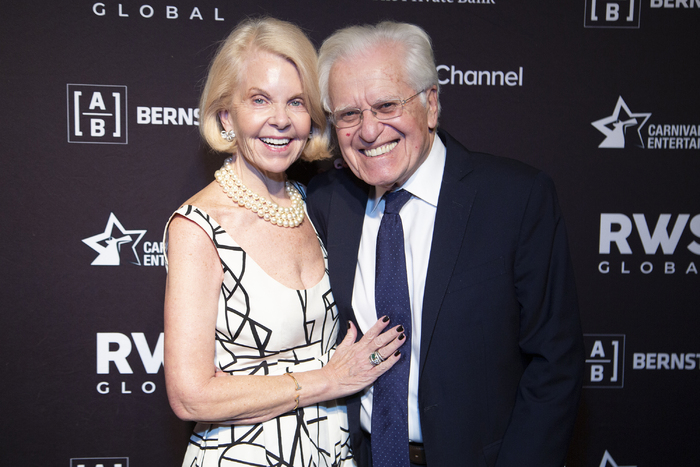 Photos: Laura Benanti Honored At 2024 BROADWAY DREAMS Gala Image