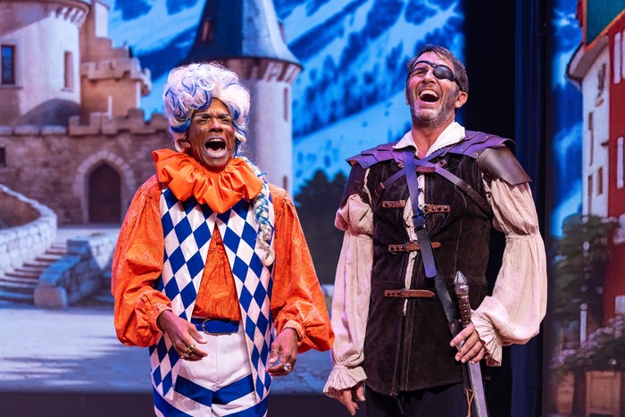 Photos: RAPUNZEL AND HER HOLIDAY WISH at Laguna Playhouse Image