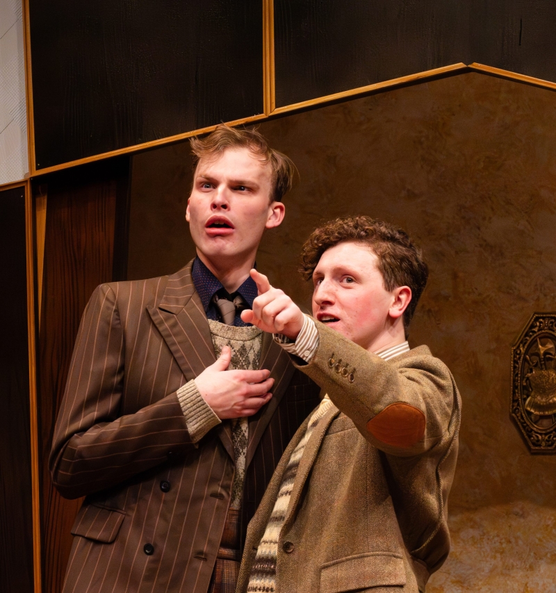 Review: HAPPY CHRISTMAS, JEEVES at Taproot Theatre  Image