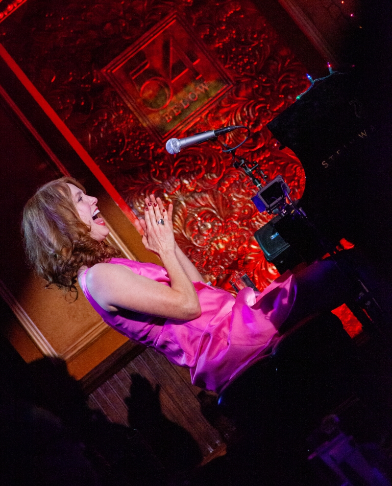 Review: Sublime and Special SPENDING CHRISTMAS WITH ALICIA WITT Plays 54 Below  Image