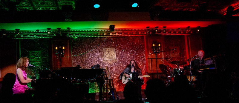 Review: Sublime and Special SPENDING CHRISTMAS WITH ALICIA WITT Plays 54 Below  Image