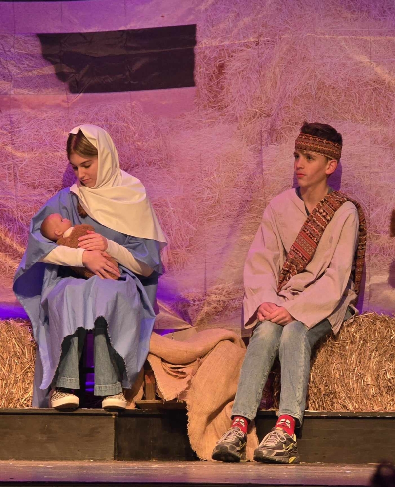 Interview: Callie Scheidt, Danni Logan, AJ Evans, Elias Logan of BEST CHRISTMAS PAGEANT EVER at Rialto Community Theatre  Image